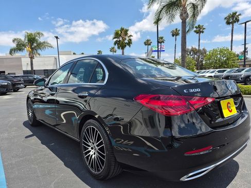 Used 2025 Mercedes-Benz C 300 Sedan image 5