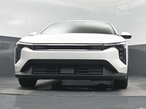 Certified 2025 Kia K4 FWD image 31
