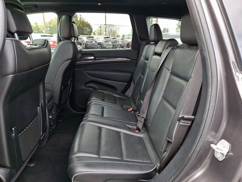 Used 2020 Jeep Grand Cherokee Overland image 10