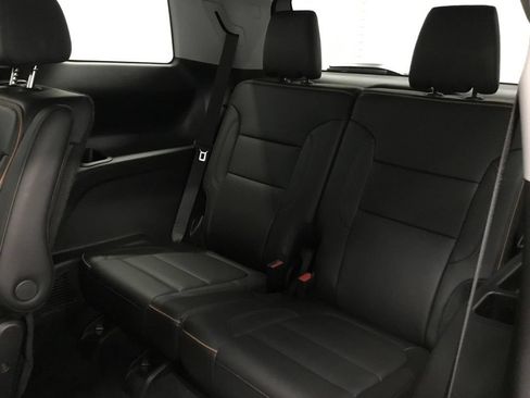 Used 2023 GMC Acadia AT4 w/ Trailering Package AWD/4WD image 35