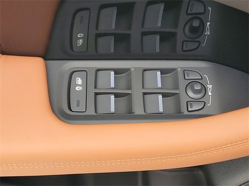 New 2024 Jaguar I-PACE R-Dynamic HSE image 23