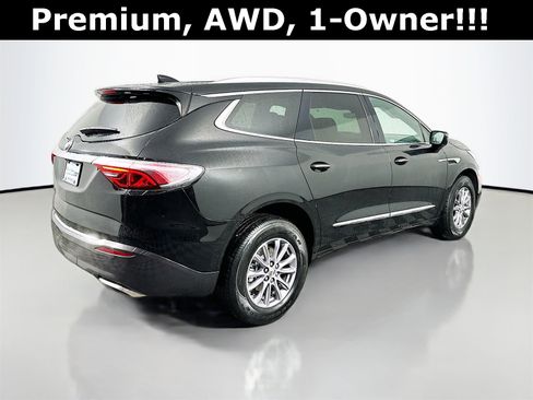 Used 2024 Buick Enclave Premium image 8