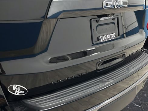 Used 2024 GMC Yukon XL Denali Ultimate AWD/4WD image 44