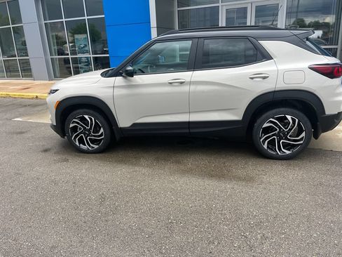 New 2026 Chevrolet TrailBlazer RS w/ Convenience Package AWD/4WD image 9
