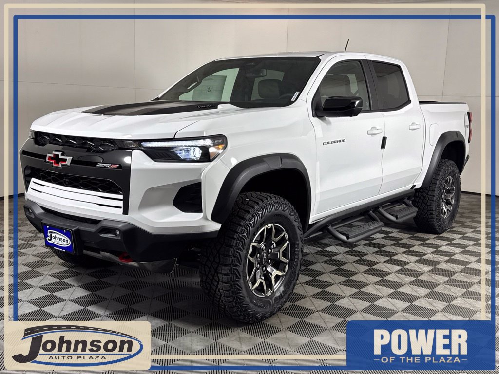 New 2026 Chevrolet Colorado ZR2 w/ Technology Package AWD/4WD image 1