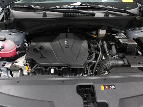 Used 2025 Kia Sportage EX AWD/4WD image 32