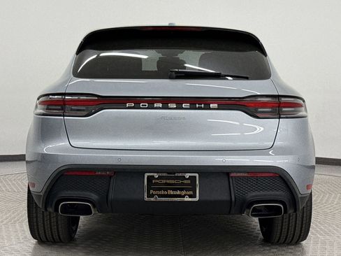 New 2025 Porsche Macan image 10