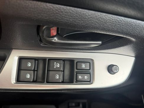 Used 2015 Subaru Impreza 2.0i AWD/4WD image 23