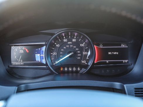 Used 2017 Ford Explorer Sport image 22