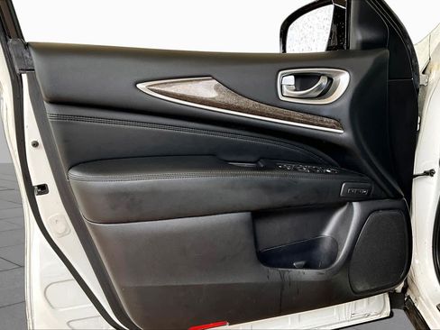 Used 2013 INFINITI JX35 FWD w/ Premium Pkg image 19