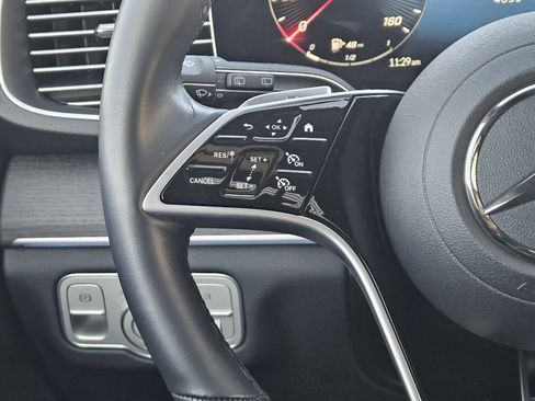 Used 2025 Mercedes-Benz GLE 450 4MATIC image 28