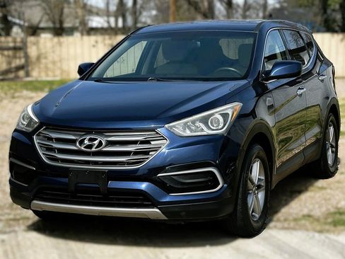 Used 2017 Hyundai Santa Fe Sport FWD image 11