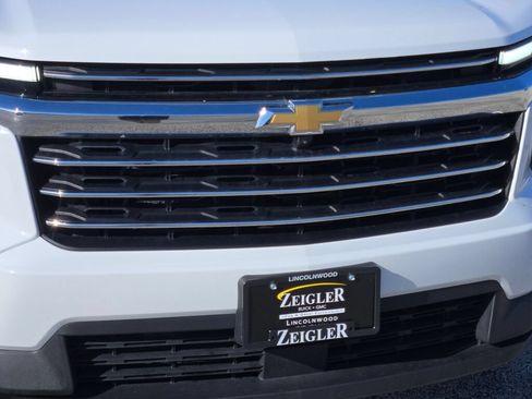 Used 2024 Chevrolet Traverse LT AWD/4WD image 5