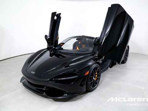 New 2026 McLaren 750S Spider image 6
