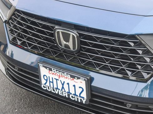 Used 2023 Honda Accord EX-L image 6