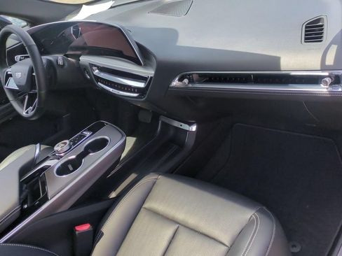 Certified 2024 Cadillac Lyriq Sport RWD image 29