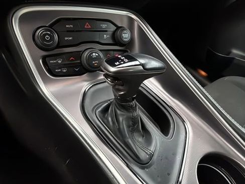 Used 2020 Dodge Challenger SXT image 23