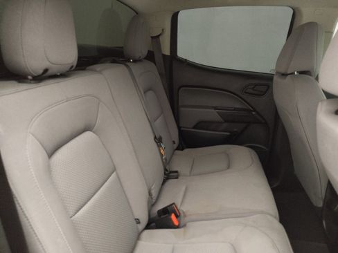 Used 2021 Chevrolet Colorado W/T w/ Custom Special Edition RWD image 19