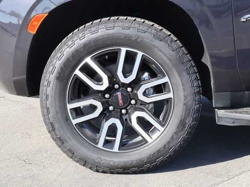 Used 2023 GMC Yukon XL AT4 w/ Max Trailering Package AWD/4WD image 14