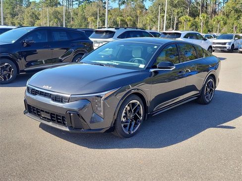 New 2026 Kia K4 GT-Line image 3