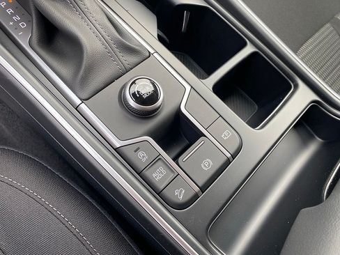 New 2026 Kia Sorento LX FWD image 20