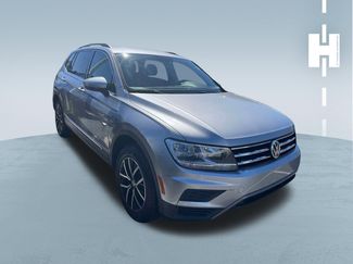 Used 2021 Volkswagen Tiguan SE FWD video 1