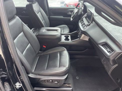 Used 2022 Chevrolet Tahoe LT w/ LT Signature Package image 15