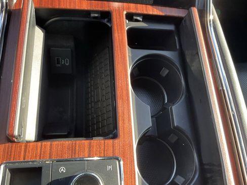 Used 2024 Lincoln Navigator L Reserve image 12