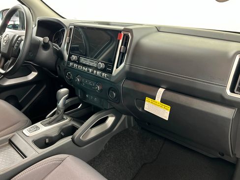 New 2026 Nissan Frontier SV image 23