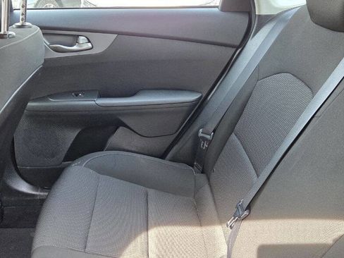 Used 2021 Kia Forte LXS image 14