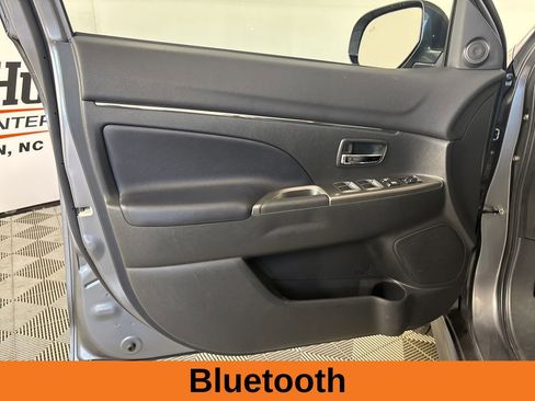 Used 2024 Mitsubishi Outlander Sport AWD image 8