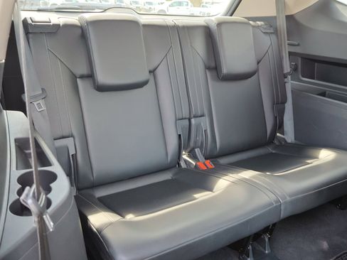 Used 2019 Volkswagen Atlas SEL R-Line image 41