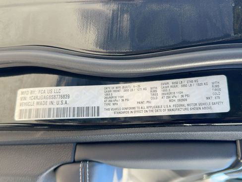 New 2025 Jeep Grand Cherokee Altitude image 20