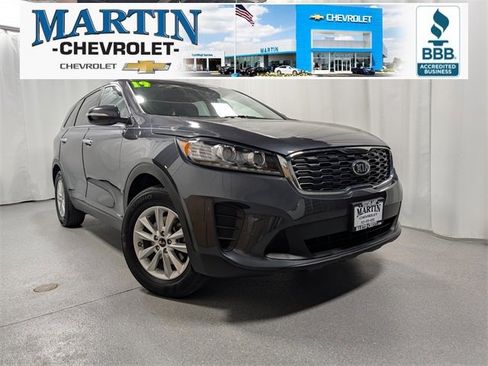 Used 2019 Kia Sorento LX image 1