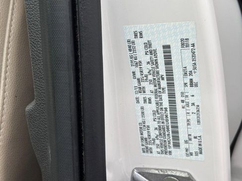 Used 2014 Ford Escape Titanium w/ Equipment Group 401A image 23