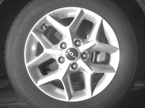 Used 2025 Kia Soul LX w/ LX Technology Package FWD image 16