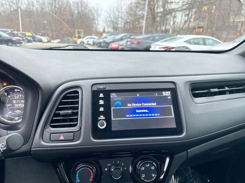 Used 2020 Honda HR-V Sport image 12