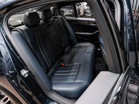 Used 2017 BMW 540i image 37