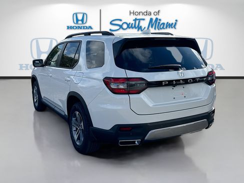 New 2026 Honda Pilot EX-L image 5