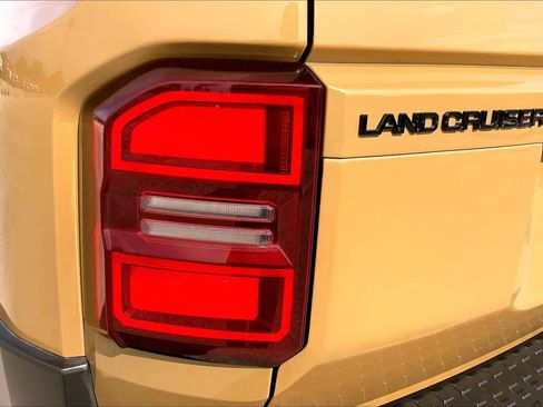 Used 2025 Toyota Land Cruiser w/ Premium Package AWD/4WD image 28