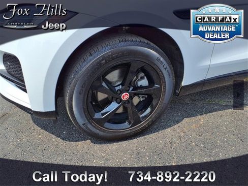 Used 2022 Jaguar F-PACE S image 5