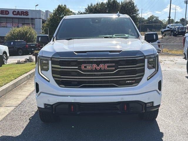 Used 2024 GMC Sierra 1500 AT4 w/ Technology Package AWD/4WD image 2