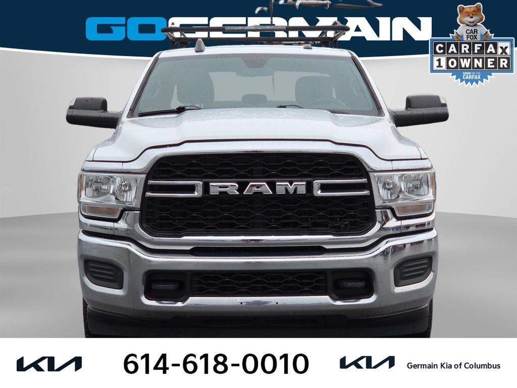 Used 2021 RAM 2500 Tradesman w/ Chrome Appearance Group AWD/4WD image 2