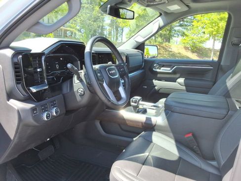 Certified 2023 GMC Sierra 1500 SLT w/ SLT Premium Plus Package AWD/4WD image 23