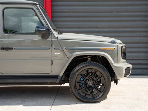 Used 2025 Mercedes-Benz G 580 w/ EQ Technology image 10