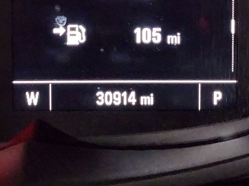 Used 2022 Chevrolet Trax LS w/ Tint and Cruise Package image 35