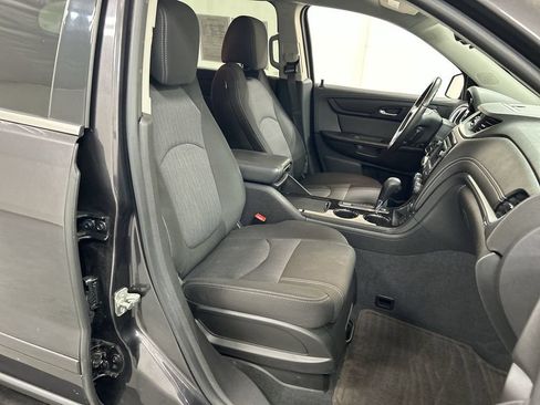 Used 2016 Chevrolet Traverse LT w/ Style and Technology Package AWD/4WD image 23
