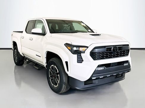 New 2026 Toyota Tacoma TRD Sport image 3