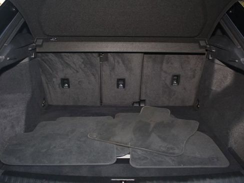 Used 2022 Audi Q3 2.0T Premium image 8