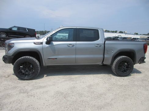 New 2026 GMC Sierra 1500 AT4X AWD/4WD image 12